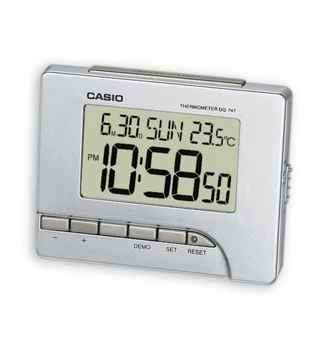 Casio DQ-747-8EF despertador Reloj despertador digital Plata