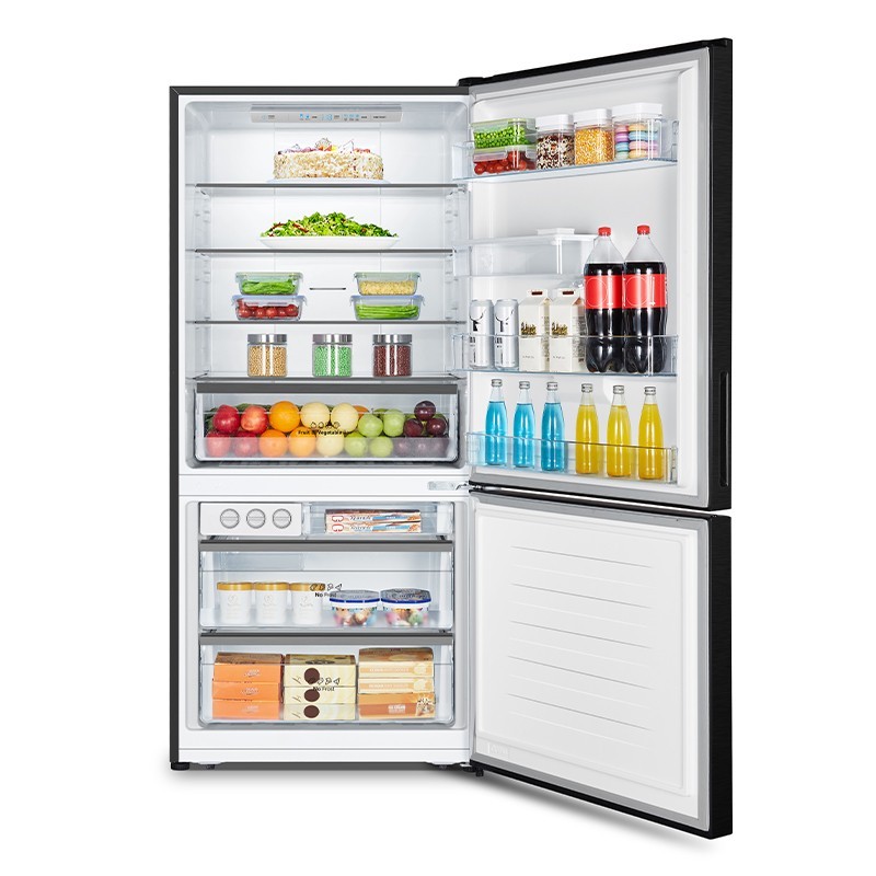 Hisense RB605N4WF2 fridge-freezer Freestanding 463 L Black