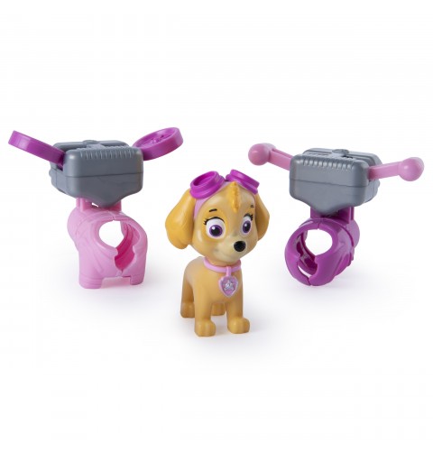 PAW Patrol , action pack con figura de Chase con 2 uniformes de quita y pon, para niños a partir de 3 años