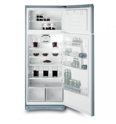 Indesit TEAAN 5 S 1 fridge-freezer Freestanding 415 L F Silver