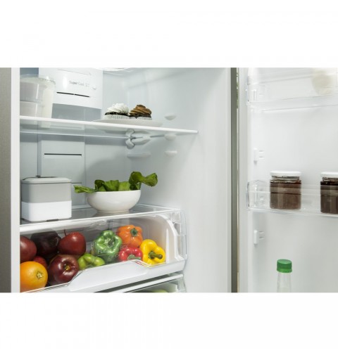 Indesit TEAAN 5 S 1 fridge-freezer Freestanding 415 L F Silver