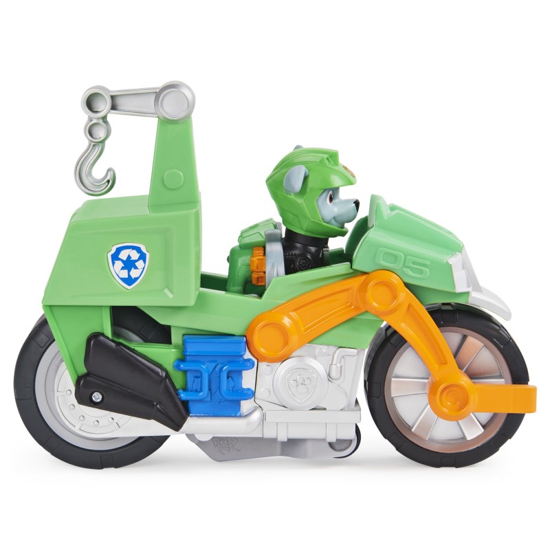 PAW Patrol , Moto Pups Rocky’s Deluxe Pull Back Motorcycle Vehicle with Wheelie Feature and Figure