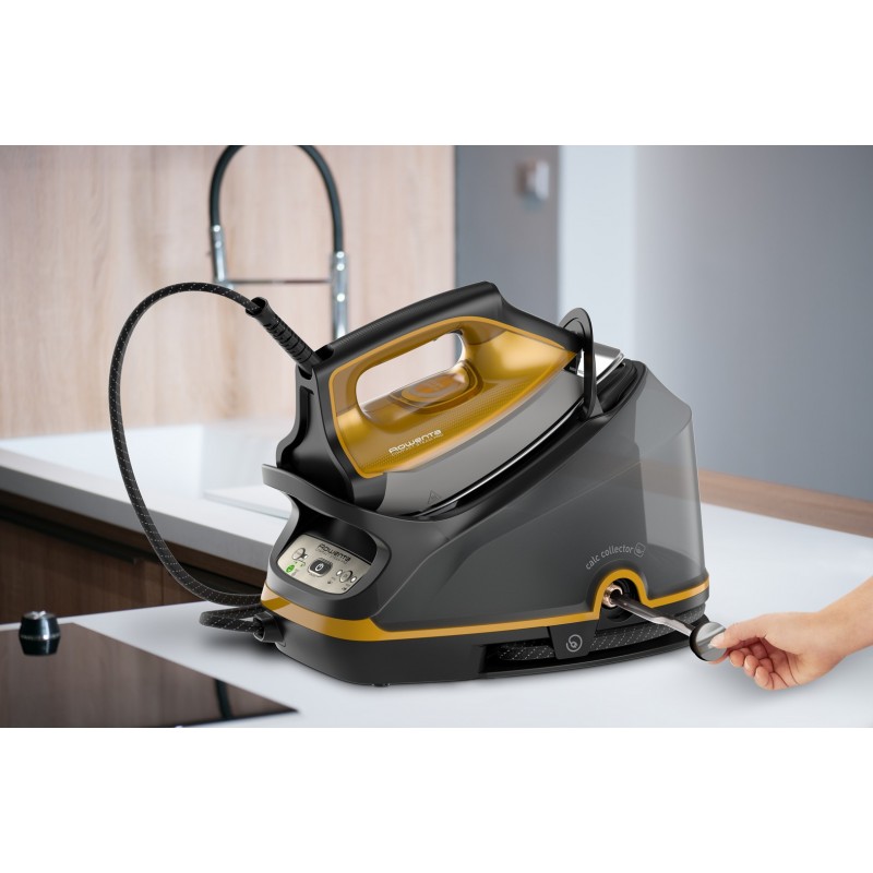 Rowenta DG764 2200 W 1,1 L Suela Microsteam 400 HD Láser Negro, Oro