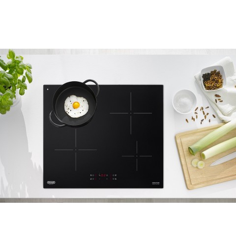 De’Longhi PIN 62 Black Built-in 60 cm Sealed plate 4 zone(s)