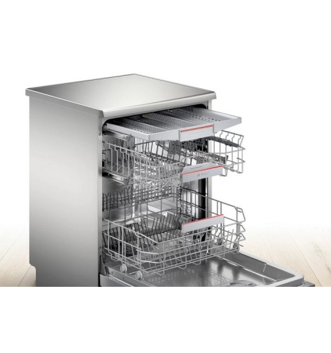 Bosch Serie 6 SMS6TCI00E dishwasher Freestanding 14 place settings A