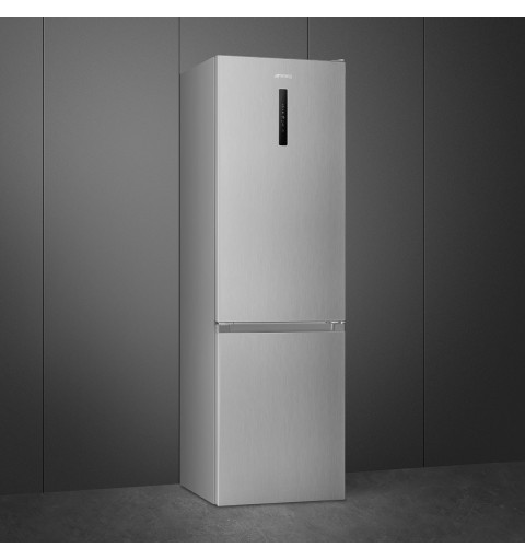 Smeg FC18XDNE fridge-freezer Freestanding 300 L E Stainless steel