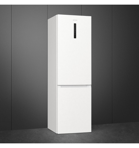 Smeg FC20WDNE fridge-freezer Freestanding 331 L E White