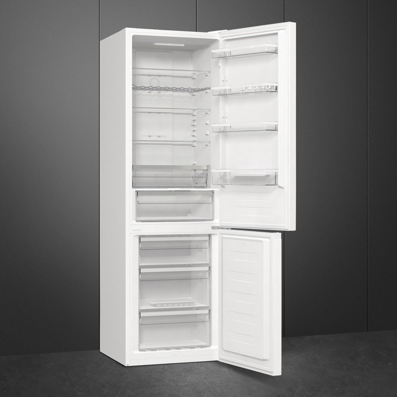 Smeg FC20WDNE fridge-freezer Freestanding 331 L E White
