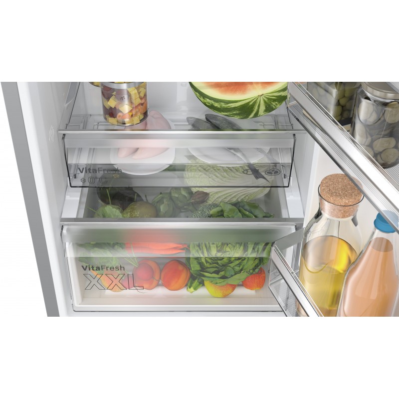 Bosch Serie 4 KGN392LCF fridge-freezer Freestanding 363 L C Stainless steel