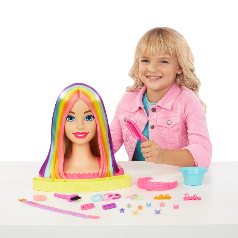 Barbie HMD78 poupée