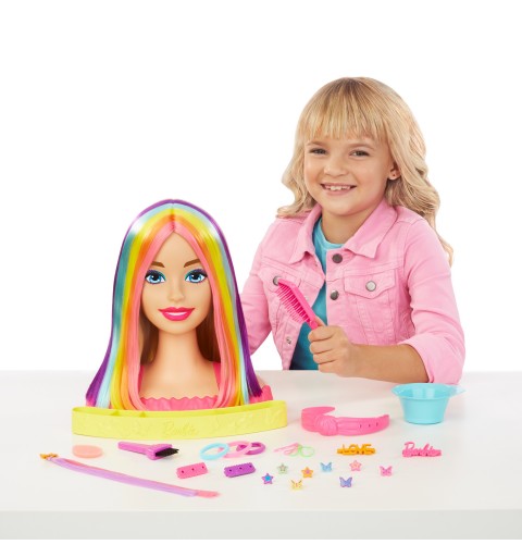 Barbie HMD78 muñeca