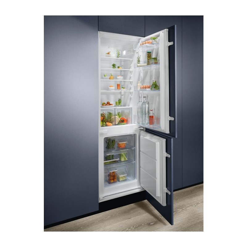 Electrolux LNS5LE18S fridge-freezer Built-in 271 L E White