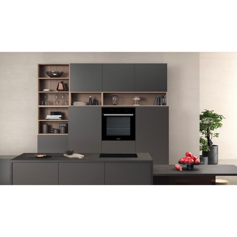 Hotpoint FA2 530 H BL HA 66 L A Black