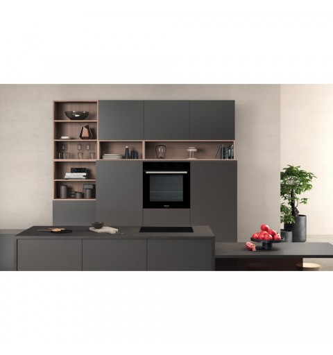 Hotpoint FA2 530 H BL HA 66 L A Black