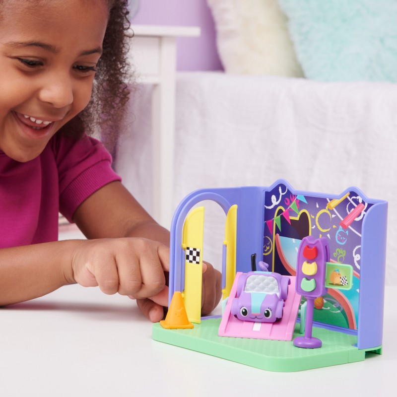 Gabby's Dollhouse , Carlita Purr-ific Play Room with Carlita Toy Car, Accessories, Furniture and Dollhouse Deliveries, Kids