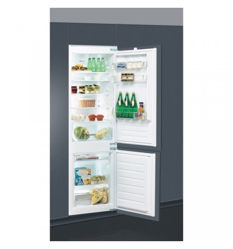 Whirlpool ART 66102 fridge-freezer Built-in 273 L E White