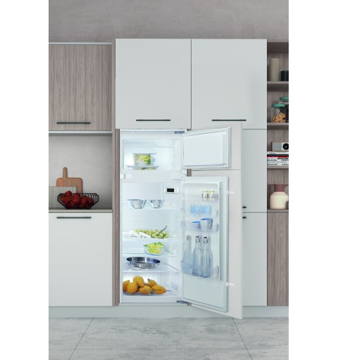 Indesit T 16 A1 D I 2 Built-in 239 L E Stainless steel