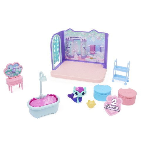 Gabby's Dollhouse Gabby et la Maison Magique - - Playset Deluxe La Salle De Bain Marine - 1 Figurine + Accessoires - Ajoute