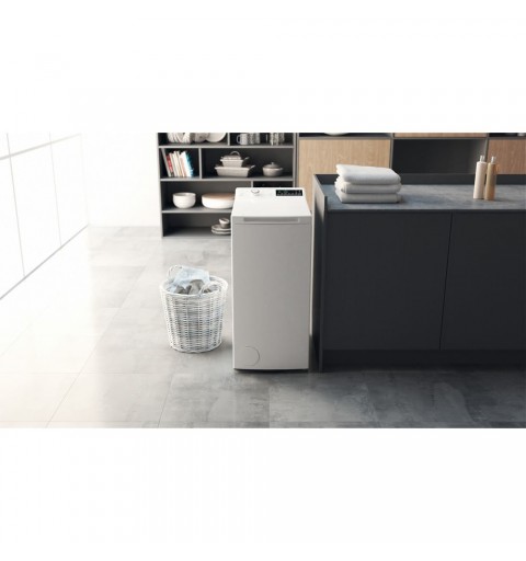 Hotpoint Lavatrice a libera installazione WMTG 6524BS IT