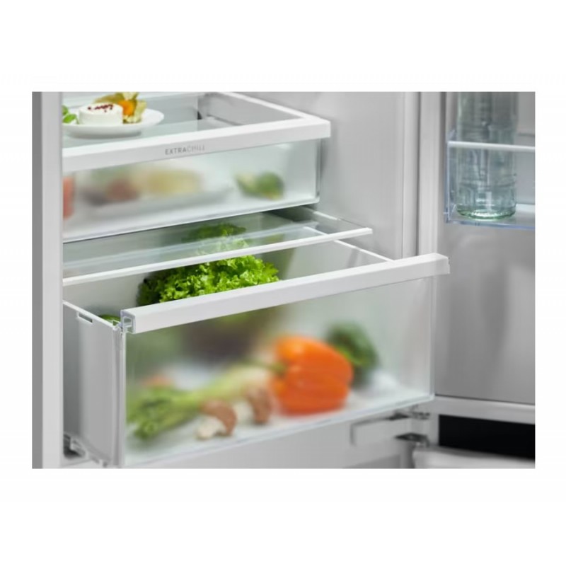 Electrolux ENT6ME18SX réfrigérateur-congélateur Intégré 248 L E Blanc