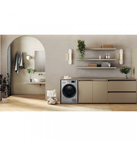 Whirlpool FFTN M22 93 SILVER IT tumble dryer Freestanding Front-load 9 kg A+++