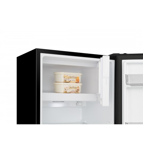 Hisense RR220D4BBE combi-fridge Freestanding 165 L E Black