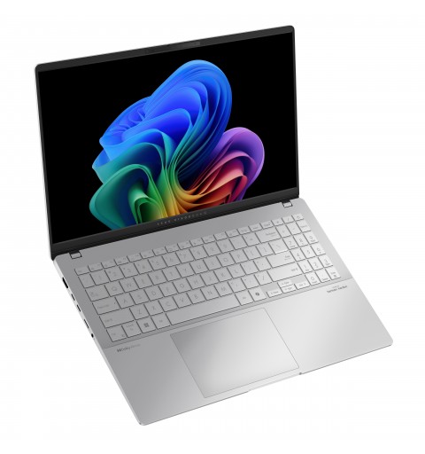 ASUS Vivobook S 15 OLED S5507QA-MA012W Qualcomm Snapdragon X1P-42-100 Computer portatile 39,6 cm (15.6") 3K 16 GB LPDDR5x-SDRAM