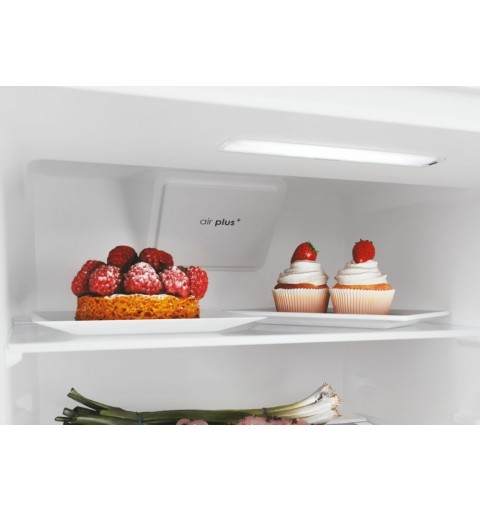 Candy Fresco CBL3518E Built-in 263 L E White