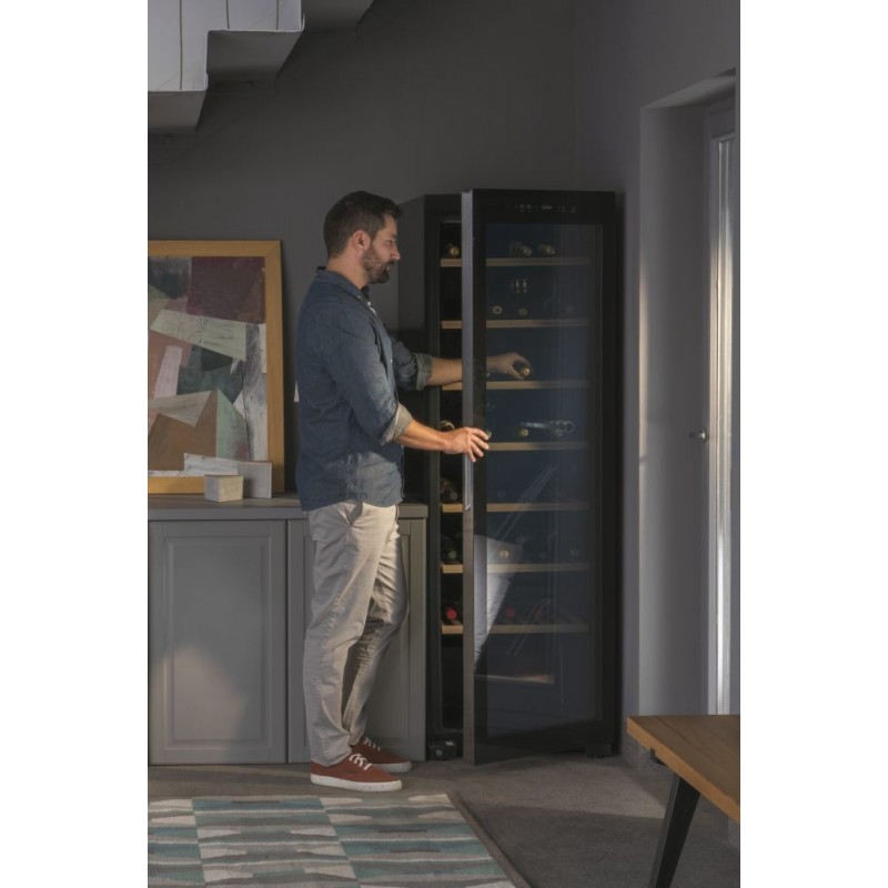 Haier Wine cellar HWS188GAE Freestanding Black 188 bottle(s)